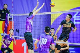 德甲彩经：拜仁主场轻取狼堡，门兴力克奥格斯堡