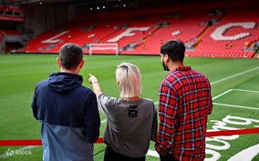 电竞VR体验专区全球首发成功